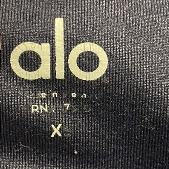 ALO Highrise Legging XS - Picture 6 of 6